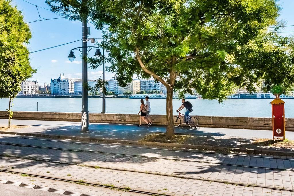 Mickey'S Chain Bridge Apartments بودابست المظهر الخارجي الصورة